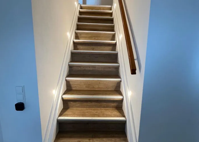 Nyaraló Ellis Haeusle *