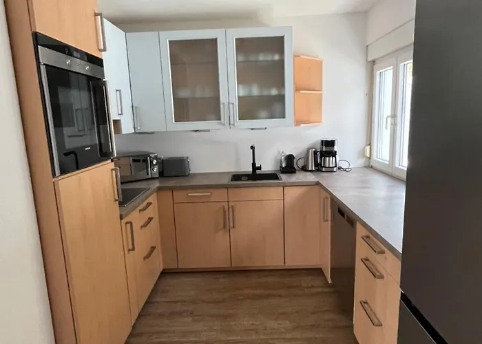 Nyaraló Ellis Haeusle Nagold